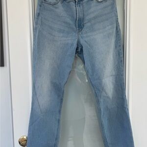 Old Navy Light Blue Straight Leg Women's Jeans